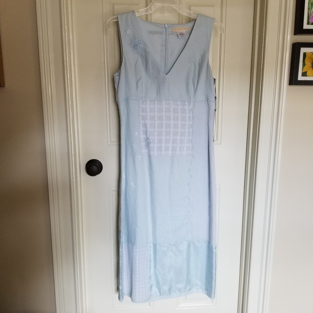 NWT beautiful Fenn Wright Manson dress. Size 8